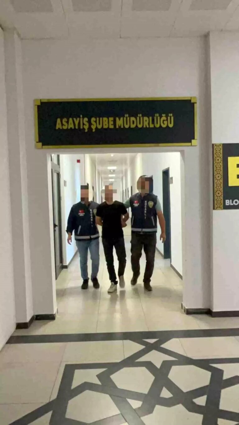 kocaelide hirsiz yakalandi z6i3b8Aq