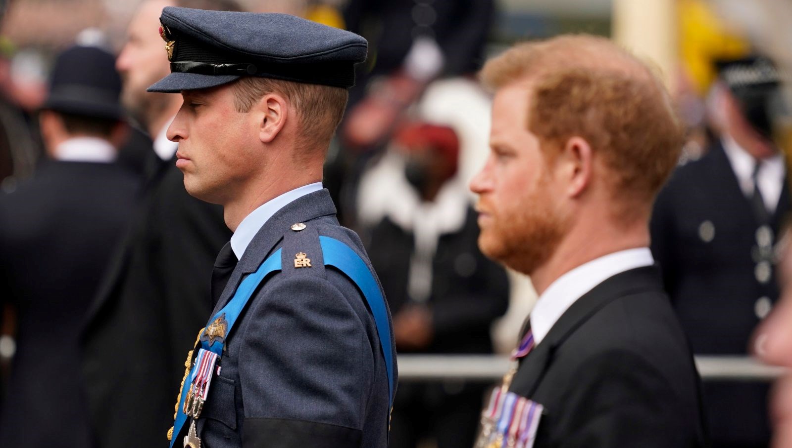 kral charlesin favorioglu degisti veliaht prense kotu haber altE5DWN