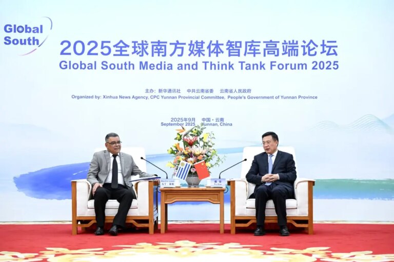 xinhua ve uruguay medyasi isbirligi gelistiriyor RqLNzWlt