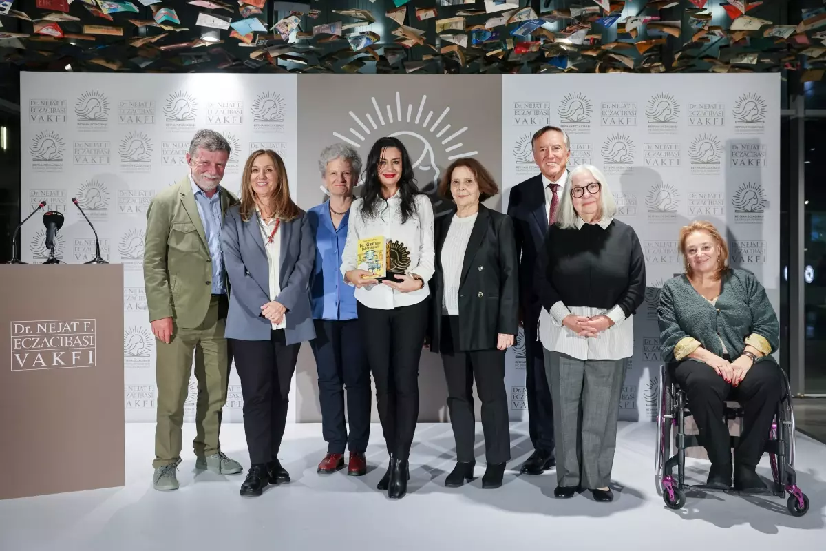 beyhan eczacibasi ilkgenclik edebiyati odulunu koray avci cakman kazandi RgQ31LeK.jpg