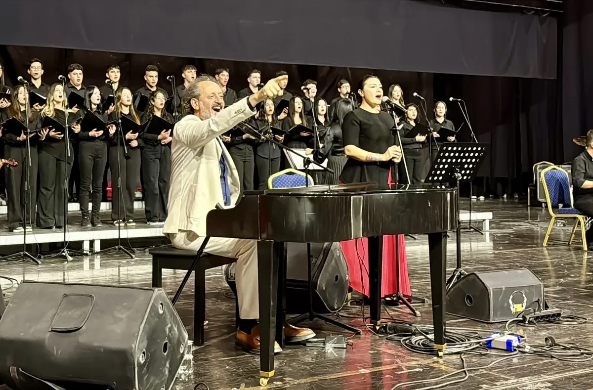 kirsehirde kim var sanat etkinligi duzenlendi 7maAJEst.jpg