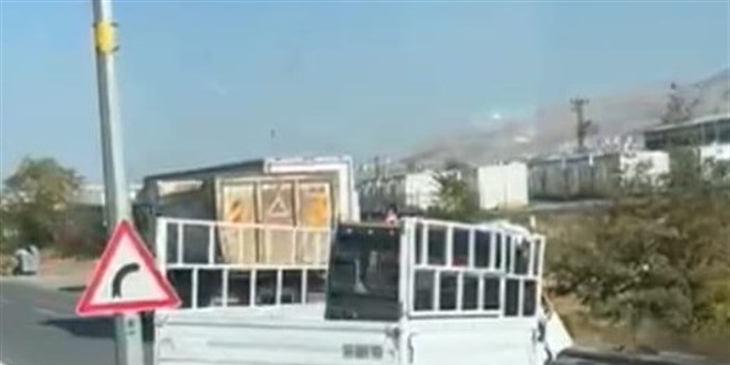 malatyada hafriyat kamyonu ile kamyonet carpisti 1 olu 895HmQwX.jpg