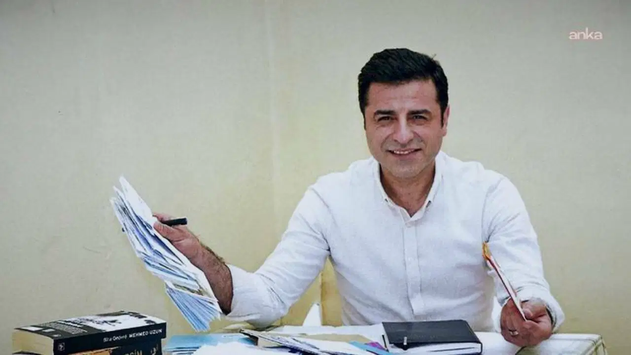 sosyalistlerden demirtas karari icin ortak cagri siyasi iktidar ihlal kararlarina direnmekten vazgecmeli VmnKg4VK.jpg