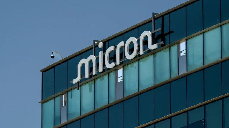 micron-technology-cip-uretim-kapasitesini-artirmak-icin-singapura-24-milyar-dolar-yatirim-yapacak-peq7USV5.webp