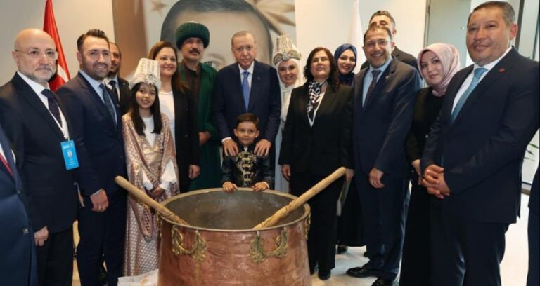 akpye-gectigine-gore-demden-de-ozur-diler-pezQ8AeE