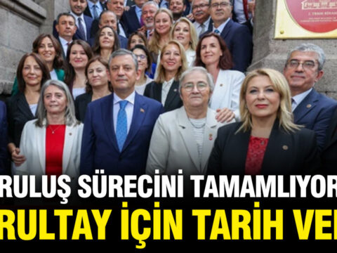 Yeni parti kurultay icin tarih verdi QsgnGrNk